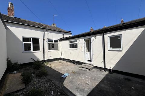 1 bedroom bungalow for sale, Eastbourne Road, Darlington