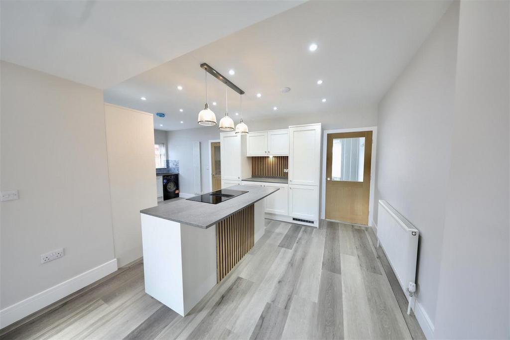 Open plan kitchen diner