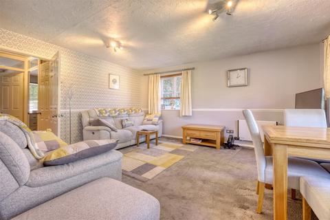 2 bedroom apartment for sale, River Meads, Stanstead Abbotts