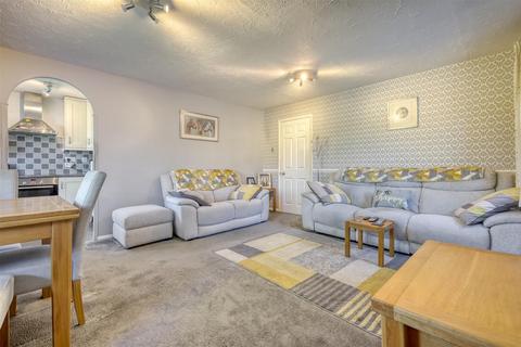 2 bedroom apartment for sale, River Meads, Stanstead Abbotts