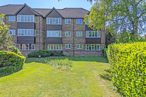 River Meads, Stanstead Abbotts