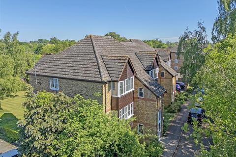 undefined, River Meads, Stanstead Abbotts