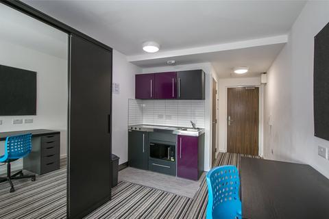 Studio to rent, Bath Road, Bournemouth, Dorset, BH1