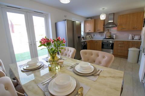 3 bedroom terraced house for sale, Sunningdale Way, Gainsborough DN21