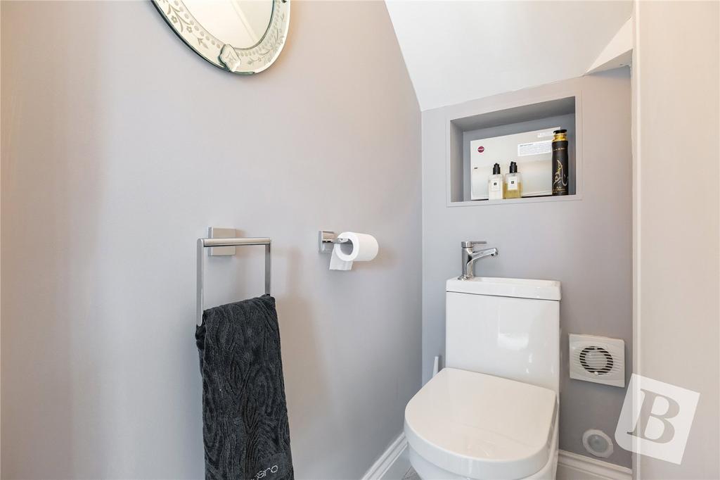 Cloakroom/WC