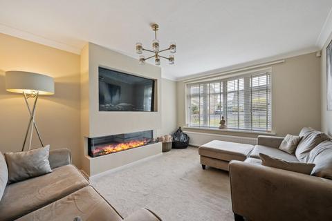 32 Nichols Way, Wetherby, LS22 6AD