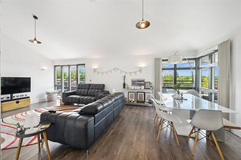 4 bedroom apartment for sale, Spring Grove, London, W4