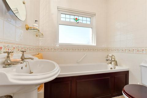 3 bedroom semi-detached house for sale, Beacon Road, Broadstairs, Kent