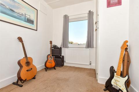 3 bedroom semi-detached house for sale, Beacon Road, Broadstairs, Kent