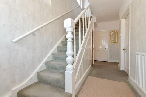 3 bedroom semi-detached house for sale, Beacon Road, Broadstairs, Kent