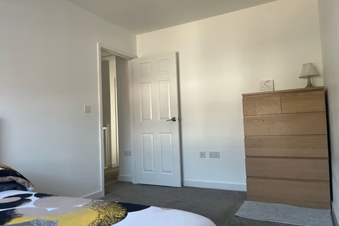 1 bedroom in a house share to rent, Barnabas Drive, Salford M6