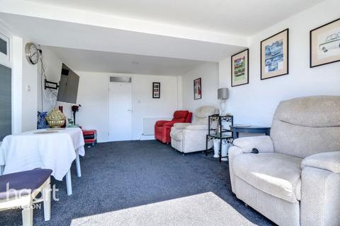 2 bedroom semi-detached bungalow for sale, Kestrel Way, Clacton-On-Sea