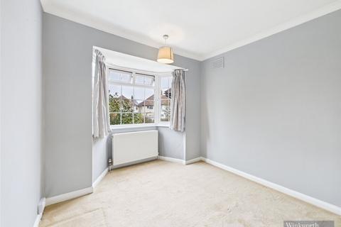 7 Grove Close, Kingston Upon Thames, KT1 2SS