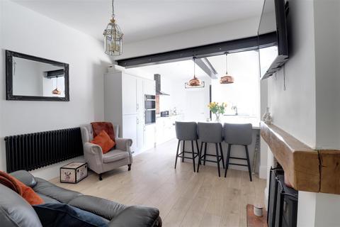 4 bedroom semi-detached house for sale, Linley Road, Alsager