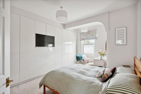 2 bedroom apartment for sale, Park Lane, Carshalton, SM5