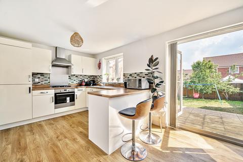 22 Bushton Close, Coate, Swindon, SN3 6FD