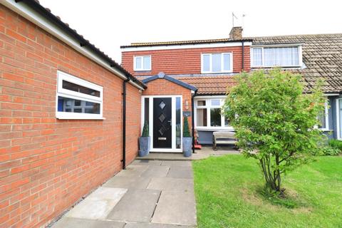 2 bedroom bungalow for sale, Alnwick Close, Redcar, TS10