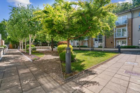 15 The Quadrant, Rickmansworth, WD3 1GL