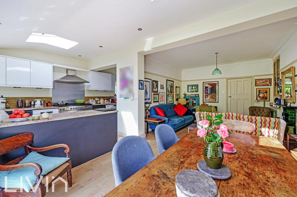 Ashburton avenue, 53 (12 from 23) 21