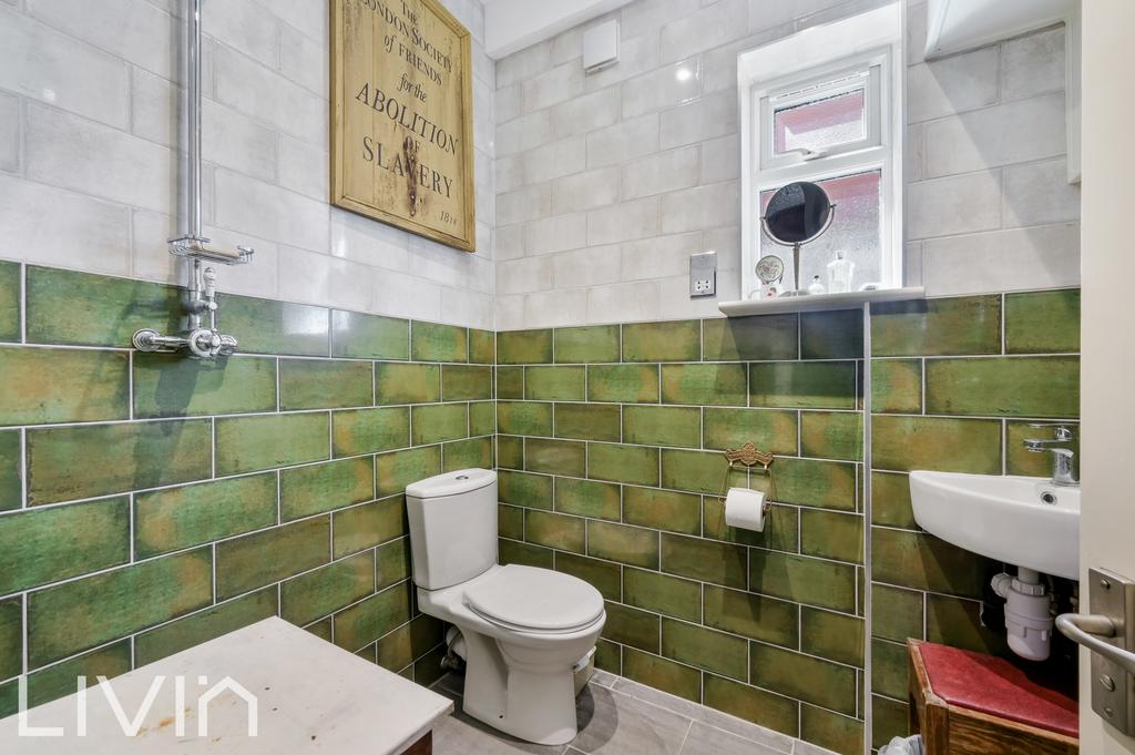 Ashburton avenue, 53 (12 from 23) 15