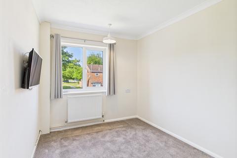 2 bedroom flat to rent, Pershore Road, Popley, Basingstoke, RG24