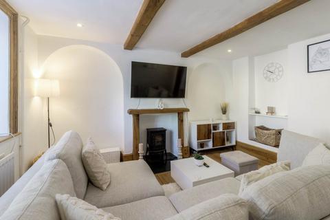 4 bedroom terraced house for sale, Gun Lane, Newport Pagnell MK16