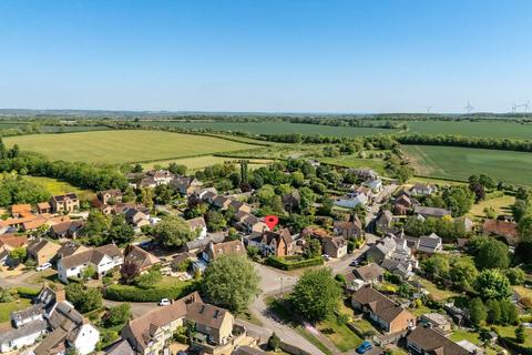 undefined, Gun Lane, Newport Pagnell MK16