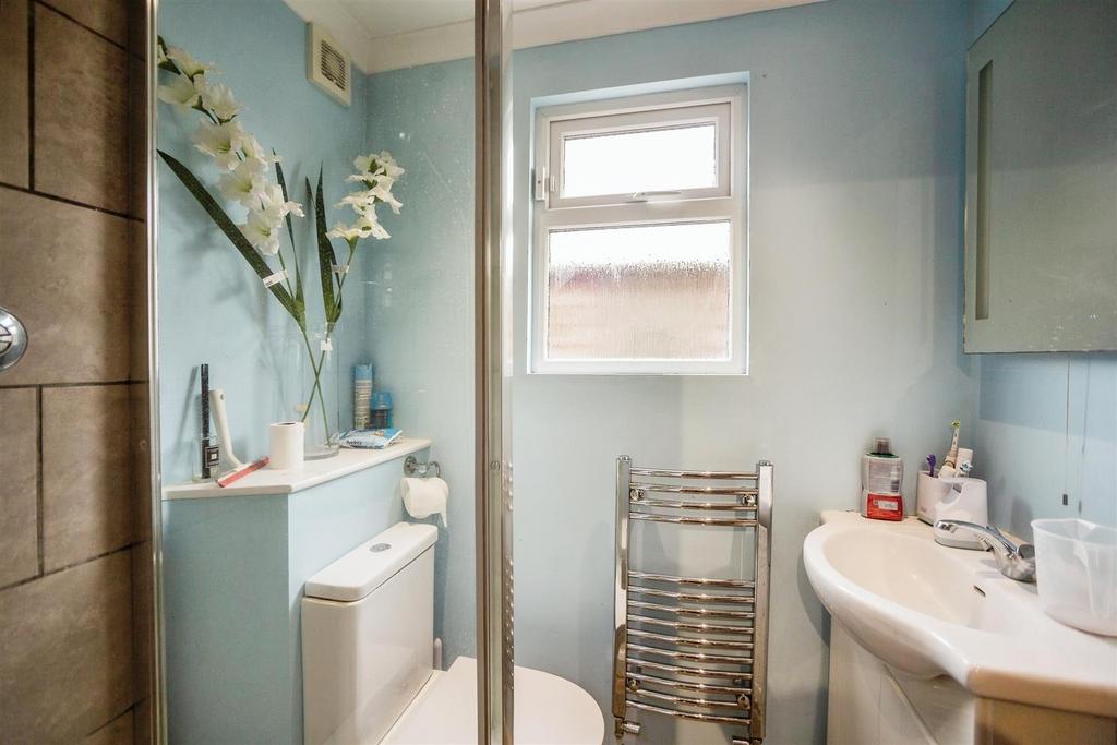 Downstairs Shower Room.jpg