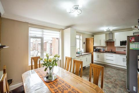 13 Wilkinson Close, Dartford, DA1 5LH