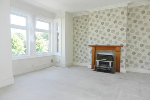 2 bedroom flat for sale, Fyfield Road, Enfield EN1