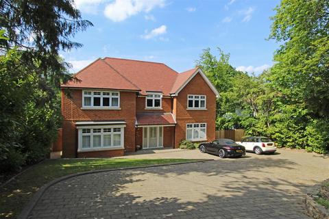 Janderlyn Forest Drive, Kingswood, Tadworth, KT20 6LQ