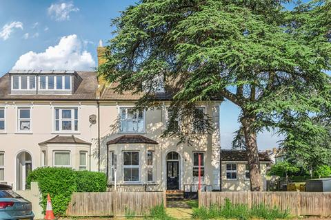 Flat 1, 124 Marlow Road, London, SE20 7XG