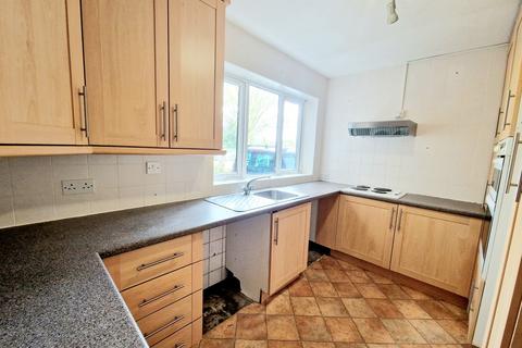 6 Dovehouse Close, Whitefield, Manchester, M45 7PE