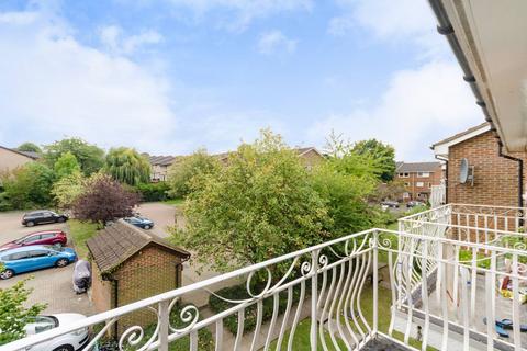 20 Fleetwood Close, Croydon, CR0 5HD