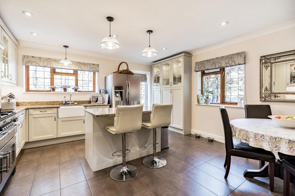 Kitchen/Breakfast