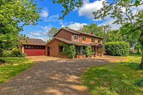 12 Charnocks Close, Gamlingay, Sandy, SG19 3JX
