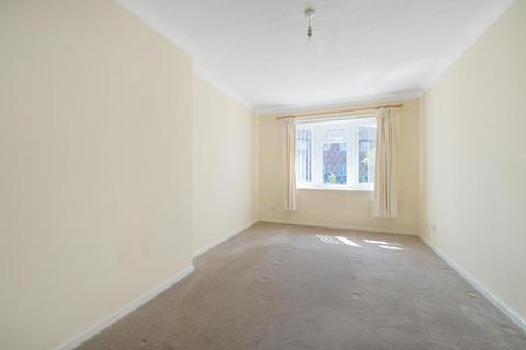 2 bedroom semi-detached bungalow for sale, Thatcham,  Berkshire,  RG19