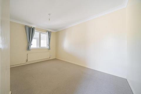 2 bedroom semi-detached bungalow for sale, Thatcham,  Berkshire,  RG19