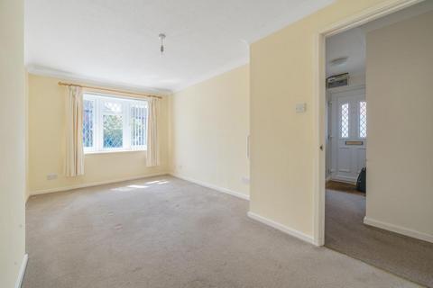 2 bedroom semi-detached bungalow for sale, Thatcham,  Berkshire,  RG19