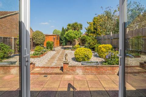 undefined, Thatcham,  Berkshire,  RG19