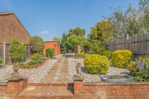 undefined, Thatcham,  Berkshire,  RG19