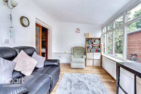 57 Hazelwood Close, Cambridge, CB4 3SW