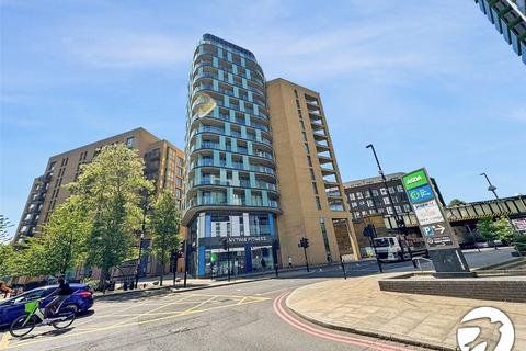 2 bedroom flat to rent, Da Vinci Torre, Lewisham, London, SE13