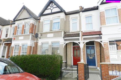 2 bedroom flat for sale, Fyfield Road, Enfield EN1