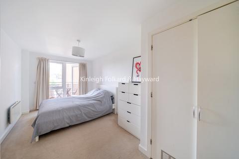 undefined, Station Road, Wood Green, London, N22