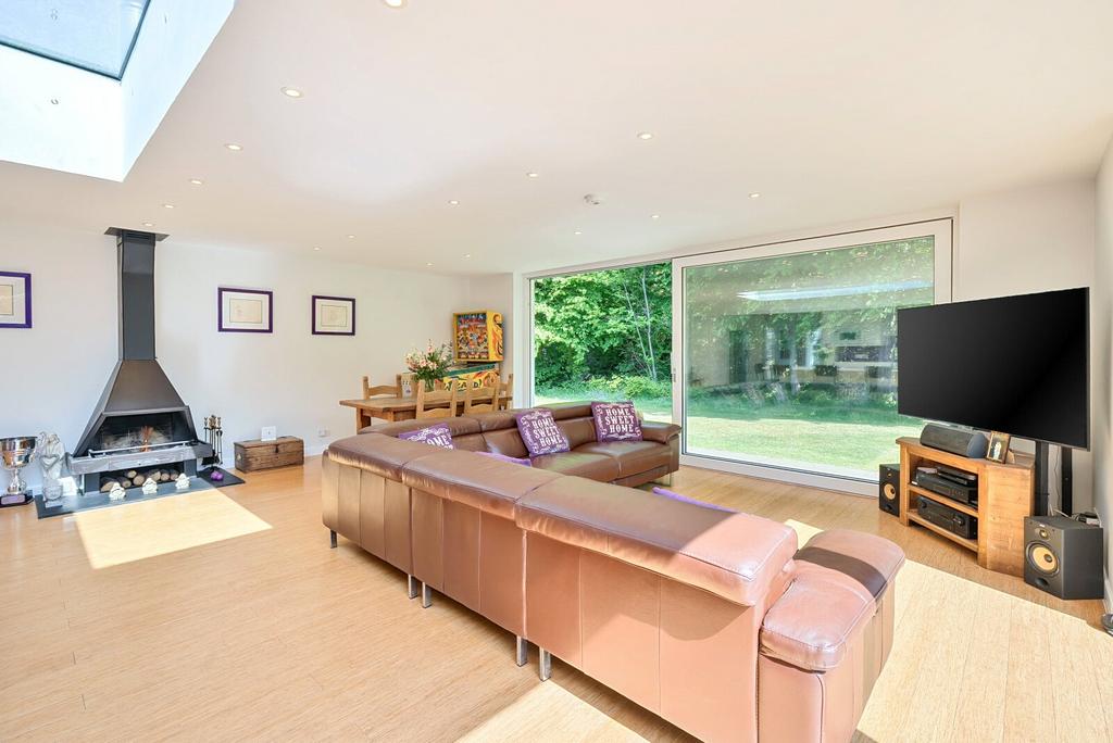 Kitchen/Sitting Room