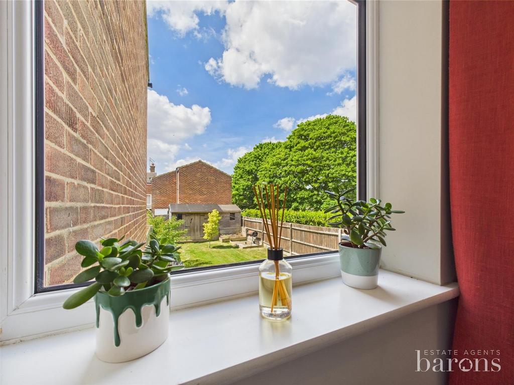 CAM05005 G0-PR0075-STILL025.jpg