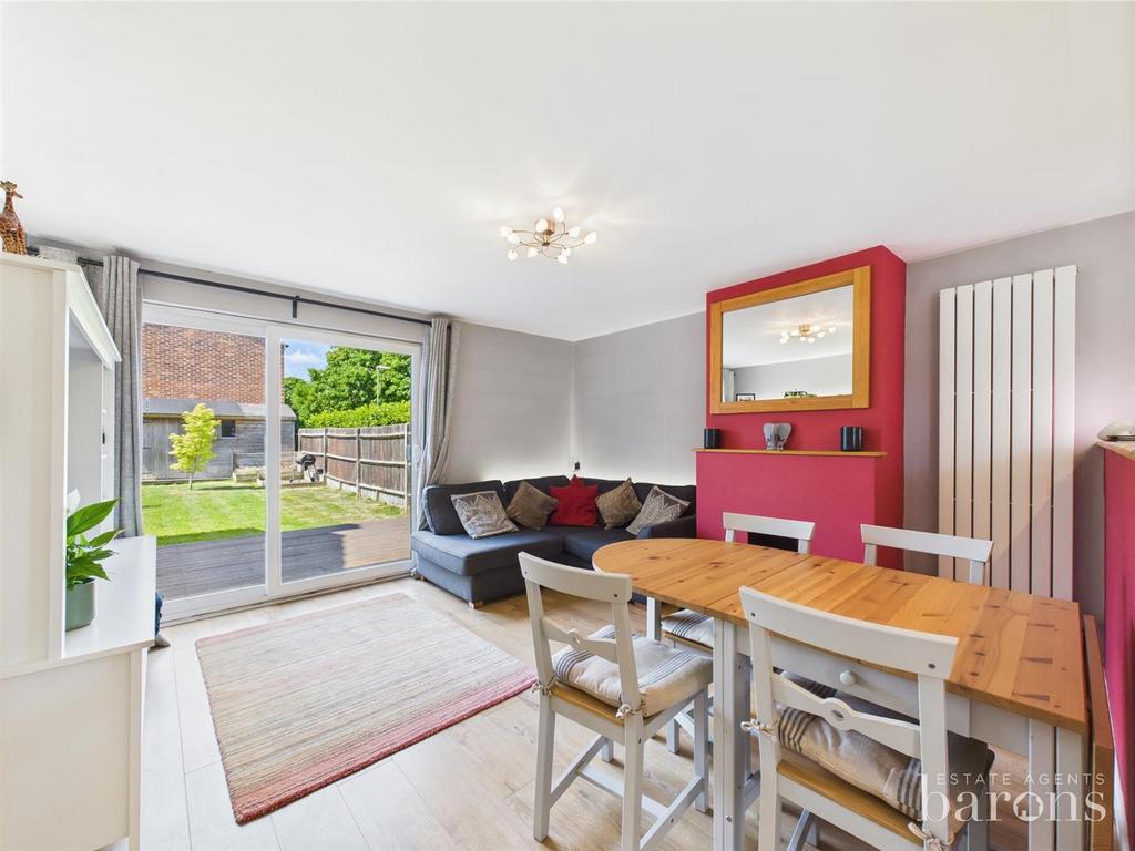 CAM05005 G0-PR0075-STILL008.jpg