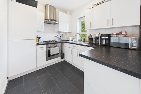 2 bedroom apartment for sale, Adrian Close, Boxmoor, HP1