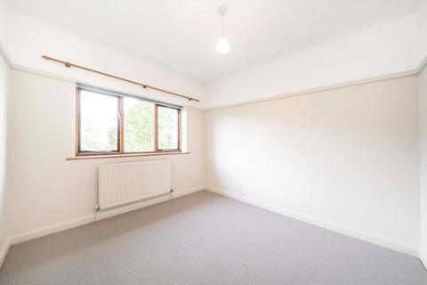 3 bedroom end of terrace house for sale, Kings Garth Mews, London SE23